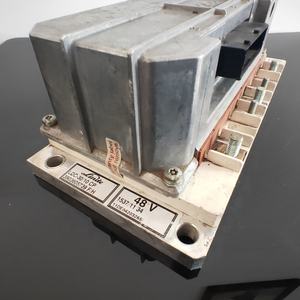 Piezas usadas Accesorios de montacargas <span class=keywords><strong>Linde</strong></span> eléctrico Conjunto de módulo de salida 3903605739 para <span class=keywords><strong>Linde</strong></span> 335 de 2017 - Product Image 6