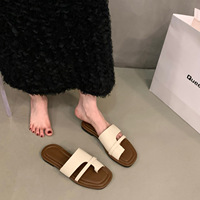 2024 nouveau été femmes plat rétro plate-forme sandales personnalisées bout ouvert chaussures de plage avec semelle intérieure fond souple vêtements d'extérieur