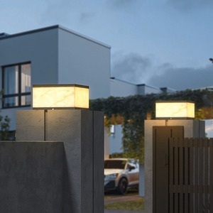 Lampe solaire LED simple imitation marbre pour poteau, idéale pour villa, cour et portail extérieur - Product Image 3