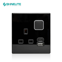 Interruptor de luz táctil de 13A y 1 toma, con panel de cristal y plástico, personalizable, precio de fábrica con 15 años de experiencia, para Reino Unido.