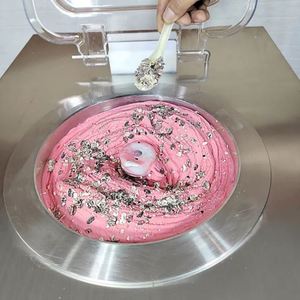 Mélangeur de yaourt glacé Swirl Freeze, grande capacité, machine à crème glacée dure aux fruits frais, usage commercial - Product Image 4