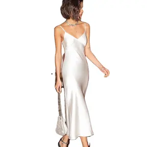 2020 Baru Fashion Wanita Sexy Satin V Leher Backless Maxi Pesta Malam Gaun Panjang