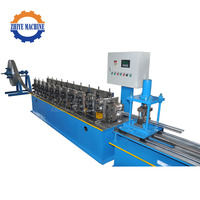 Machine de formage à froid pour panneaux de portes à enroulement en acier, équipement de production pour la fabrication de portes industrielles et commerciales