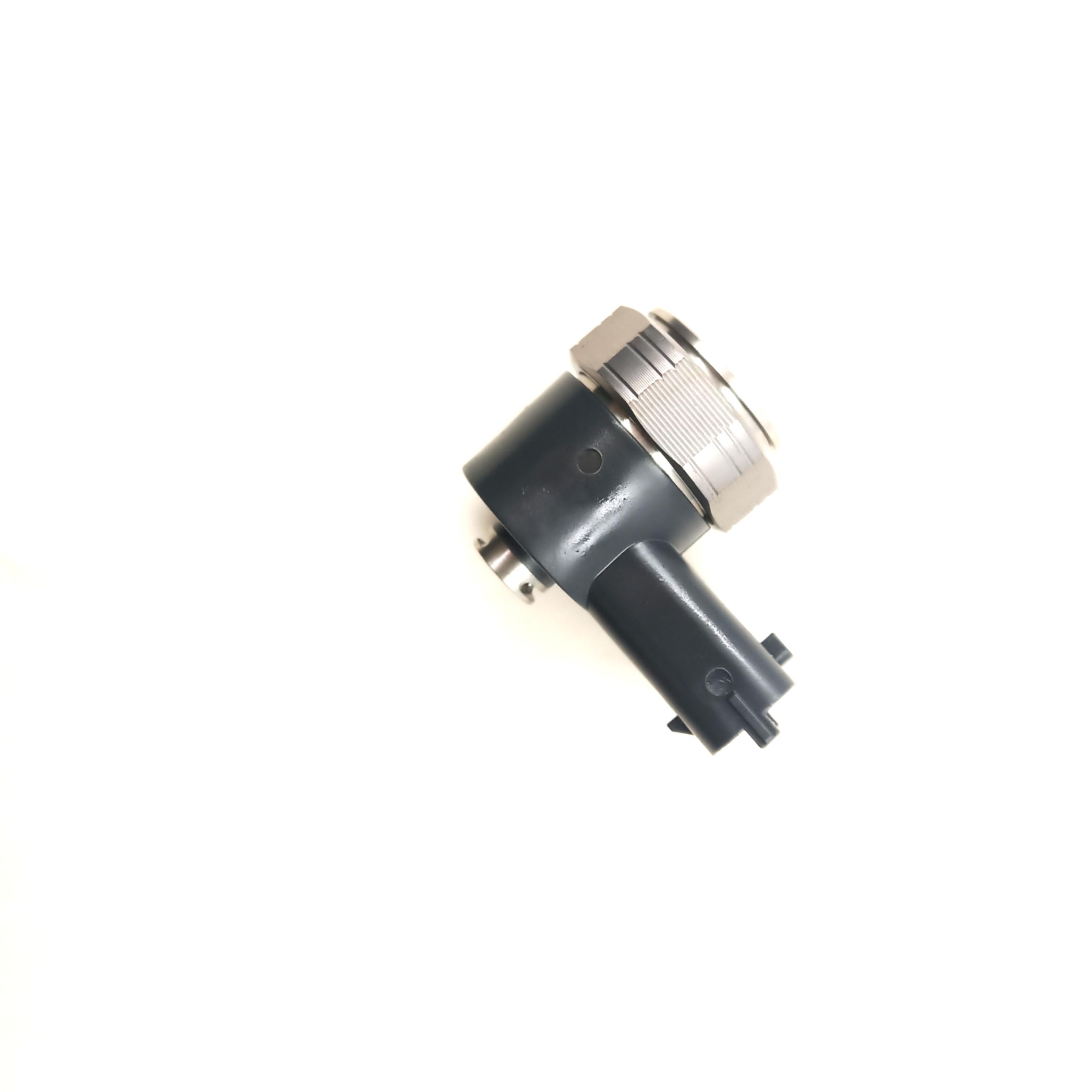 High Quality New Diesel Fuel Injector Solenoid F00VC30318 For Common Rail Fuel Injector 110 series