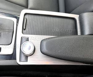 ที่วางแก้วคอนโซลกลางรถยนต์ ฝาครอบตกแต่ง เหมาะสำหรับ Mercedes-Benz C-Class C180 C200 W204 2008-2014 อุปกรณ์ตกแต่งรถยนต์ - Product Image 5