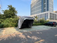 Abri de voiture pliable et moderne en acier inoxydable, imperméable, pour garage extérieur, avec housse de protection contre la pluie en tissu Oxford 600D