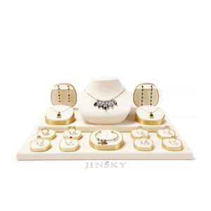 Plateau organisateur de bijoux moderne en microfibre personnalisé Jinsky, recyclable, conteneur de présentation haut de gamme pour bracelet, collier, bague, boucles d'oreilles - Product Image 1