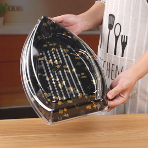 Bateaux de luxe écologiques personnalisés Boîte à sushi en plastique Rectangle circulaire carré Boîte d'emballage à emporter pour sushi de couleur noire Togo - Product Image 2