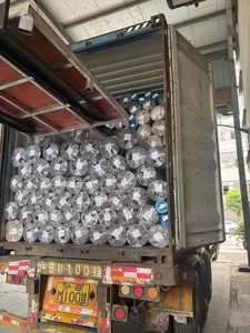 <span class=keywords><strong>100</strong></span>% <span class=keywords><strong>Polyester</strong></span> nhung lông cừu đan sofa vải chống thuốc vi sợi mềm trọng lượng trung bình 250gsm tùy chỉnh nhiều màu rắn - Product Image 4