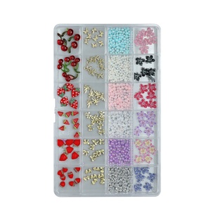 24 Rejillas de Accesorios para Decoración de Uñas DIY: Diseños Franceses Mixtos, Lazos, Perlas, <span class=keywords><strong>Flores</strong></span> y Pedrería de Resina Colorida - Product Image 3