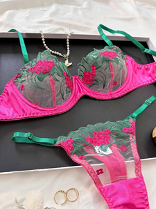ชุดชั้นในเซ็กซี่ลายดอกไม้ปักลายลูกไม้แบบ Thong สีดำ แดง เขียว ระบายอากาศได้ดี กางเกงในเอวต่ำ 2 ชิ้น - Product Image 5