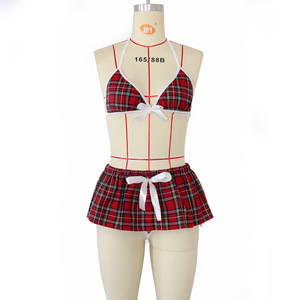 Conjunto de lencería sexy de tres piezas con falda roja a cuadros, lencería pura y seductora para juegos de rol. - Product Image 4