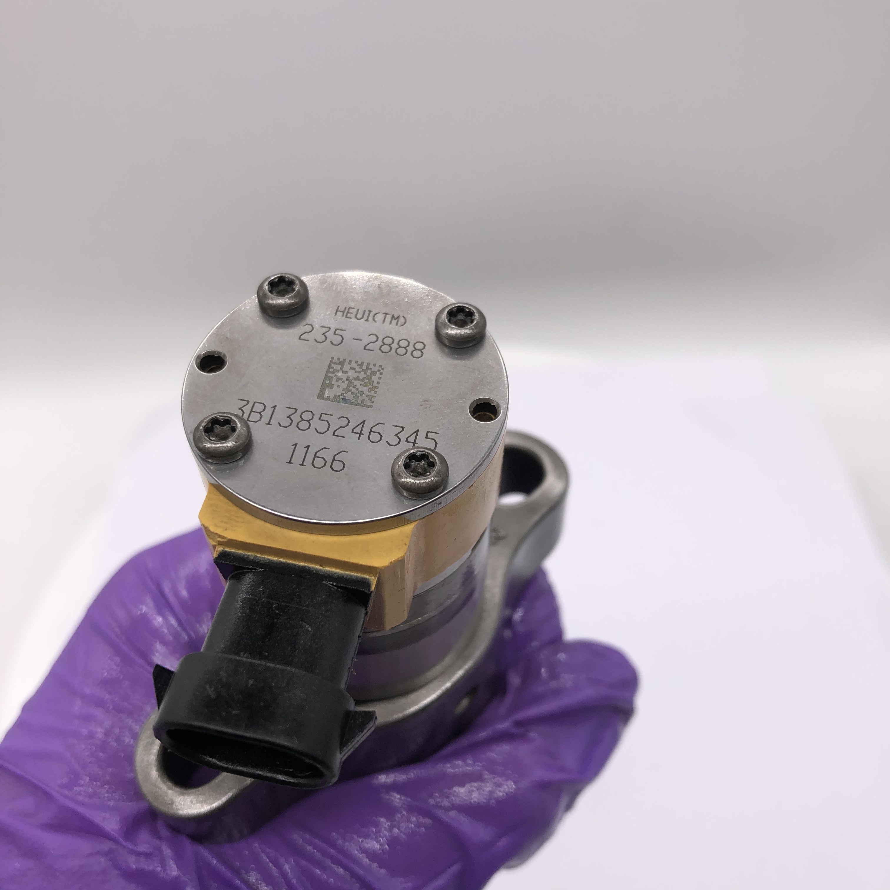 Diesel Engine common rail Fuel Injector 2352888 235-2888 fuel injector Excavator C-9 for cat diesel engine
