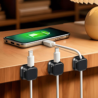 Dispositif d'absorption magnétique des fils de bureau Câble de données monté sur voiture Rangement et tri Pince de charge pour téléphone portable Boucle de fixation