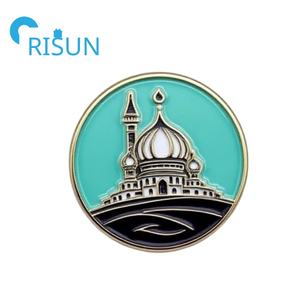 เข็มกลัดโลหะเคลือบแบบกำหนดเองจากโรงงาน ของที่ระลึกสำหรับการเดินทางไปอุมเราะห์และฮัจญ์  เข็มกลัดรูปรองเท้าของศาสดา  ตราเคบะฮ์  มัสยิดอักซา - Product Image 5