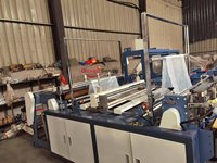 Machine de fabrication de sacs GFQ-700 avancée haute performance à film plastique PE simple couche, thermoscellage et découpe à froid sans tension