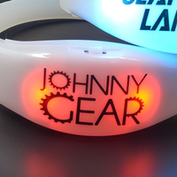 Bracelet lumineux LED personnalisé, clignotant, réactif à la musique, pour événements et fêtes
