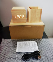 Horloge de bureau électronique en bois créative Runwood avec commande vocale LED et porte-stylo multifonction