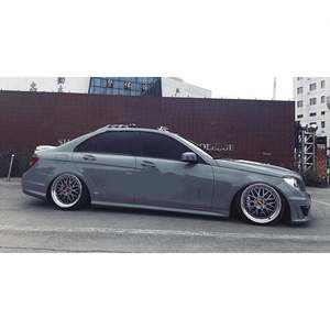 Pare-chocs AMG 2008-2013 pour BENZ C W204 C63 Pare-chocs avant C180 C260 2008-2013 Pare-chocs AMG pour BENZ C W204 C63 Pare-chocs avant C180 C260 - Product Image 3