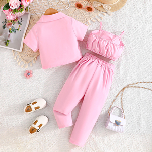 Conjunto de Tres Piezas de Mezclilla Floral Casual y Elegante para Niñas, Top de Manga Corta Transpirable y Cómodo con Botones, Pantalones Elegantes para Niños - Product Image 2