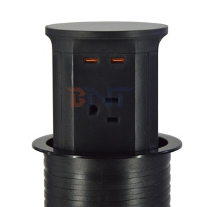 Enchufes neumáticos emergentes de carga inalámbrica USB de 4 salidas 16A Conectividad EE. UU./UE/Reino Unido IP44 Uso en la cocina Enchufe de vidrio de mesa - Product Image 5