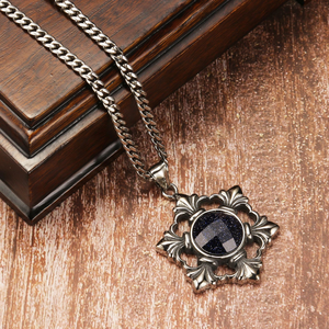 Collier pendentif rétro en acier inoxydable. Pierre précieuse noire avec pendentif en diamant. Cadeau de Noël idéal. Production OEM - Product Image 2