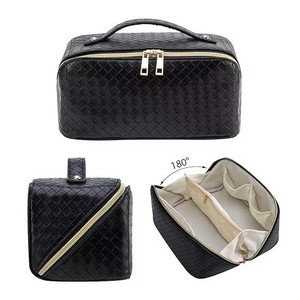 Sac de maquillage multifonctionnel portable grande capacité en cuir PU, étanche et tendance, pour voyage - Product Image 1