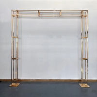Fournitures de mariage : Arche de mariage dorée en acier inoxydable (3 pièces) pour décoration de scène et toile de fond de fête