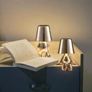 공장 판매 충전식 금 사상가 조명 Led 테이블 램프, 휴대용 터치 창조적 인 작은 황금 남자 usb 램프