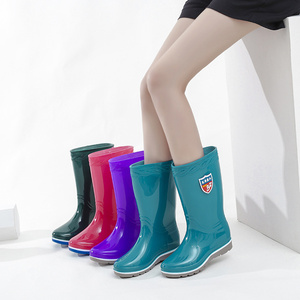 Bottes de pluie épaisses d'hiver pour femmes, chaussures de travail d'extérieur imperméables pour la cuisine, chaussures de nettoyage en caoutchouc, bottes imperméables - Product Image 4