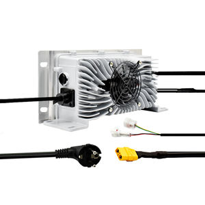 Chargeur de batterie Li-Ion 12V, 24V, 48V, 60V, 72V, 10ah, 20ah, personnalisé, pour vélos électriques, scooters électriques, meilleure qualité <span class=keywords><strong>2022</strong></span> - Product Image 4