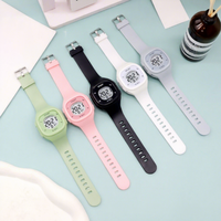 Jam Tangan Digital Multifungsi Plastik LED Fashion Grosir 2026, Jam Tangan Sport Digital untuk Pria Wanita Pelajar, Jam Tangan Elektronik