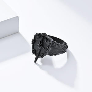 Anillo retro con forma de espada y calavera para hombre, en plata, oro, negro, titanio y acero, joyería de moda, estilo punk, hip hop, accesorio de regalo. - Product Image 3