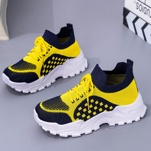 Chaussures de course rehaussantes pour femmes, automne, à lacets, polyvalentes, confortables, semelle souple, maille respirante, design tissé, épaisses - Product Image 5