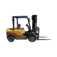 Chariot élévateur diesel YangFT 3 tonnes 4 tonnes 5 tonnes avec positionneur de fourche et manette de vitesse latérale
