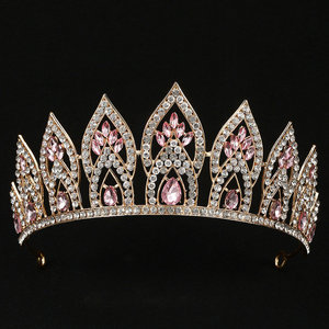 <span class=keywords><strong>Tiara</strong></span> Nuziale Placcata Oro QS Stile Europeo-Americano, Corona per Compleanno <span class=keywords><strong>della</strong></span> <span class=keywords><strong>Regina</strong></span>, per Balli e Competizioni, <span class=keywords><strong>Tiara</strong></span> Nuziale in Lega con Strass - Product Image 3