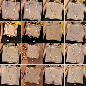 Collar de joyería inoxidable <span class=keywords><strong>laminado</strong></span> multicapa Glamour a la moda, collar de mariposa de trébol de cuatro hojas de doble PERLA para mujer - Product Image 2