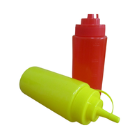 Bouteille de sauce à presser en plastique de qualité alimentaire de 8oz 16oz Distributeur de condiments à faible quantité minimale de commande pour le ketchup, les bonbons et les conserves pour la décoration de gâteaux