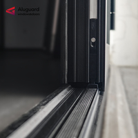 Porte extérieure double en aluminium à charnières, insonorisée, de qualité commerciale, pour bâtiment commercial, ALUGUARD