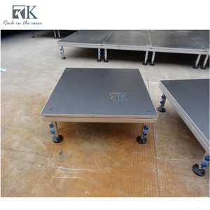 Plateforme de Scène Extérieure Portable en Aluminium pour Concerts et Événements – Structures d'Exposition Mobiles Carrées Personnalisables et Faciles à Installer - Product Image 5