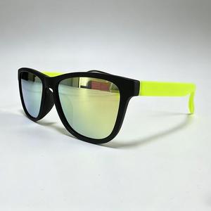 Lunettes de soleil polarisées ultra-légères Fashion Joker, protection solaire, lunettes de soleil EMS pour hommes et femmes, lunettes de soleil de haute qualité, grandes dimensions - Product Image 4