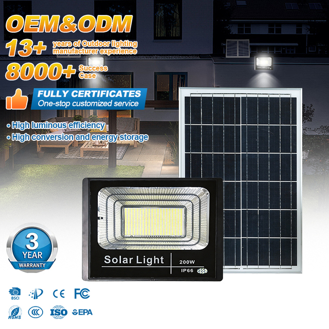 Modern Outdoor High Brightness Adjustable Dimmable Garden Lamp Energy Saving Intelligent Control Aluminum IP65 Solar Flood Light