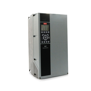 VLT FC-302 ซีรีส์ 5.5kW 380-500V IP66 ไดรฟ์ปรับความถี่ได้ ตัวควบคุมความเร็วมอเตอร์ AC - Product Image 5