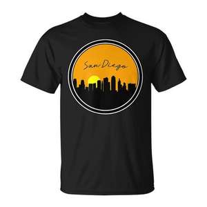 Camiseta Unisex Negra con Cuello Redondo y Manga Corta de San Diego City Sunset Skyline, Promocional para Adultos - Product Image 1