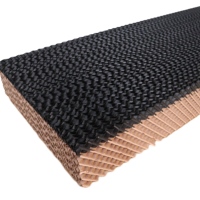 Nouveau tapis de refroidissement pour le stress thermique du bétail - Équipement de refroidissement agricole durable sans électricité en papier kraft alvéolé évaporatif, durée de vie 5-6 ans