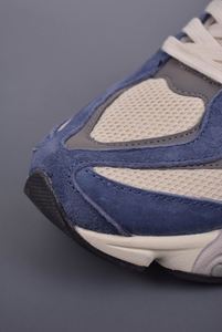 Chaussures de marche/course classiques de haute qualité 9060 pour hommes, avec amorti épais et robuste, respirantes et confortables, en daim, pour l'extérieur - Product Image 5