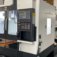 Centre d'usinage vertical CNC CV855A avec broche BT40, magazine automatique simple 24 outils et contrôleur de fraisage CNC