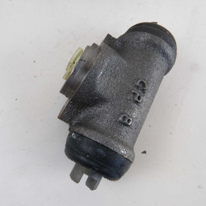 Cylindre de frein arrière MB500484 pour Mitsubishi L300 1980-1998 (57404) - Product Image 3