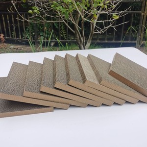 Planche à gratter pour chat en carton ondulé 90g-360g haute densité couleur unie pour animaux de compagnie origine Shantou Guangdong - Product Image 2