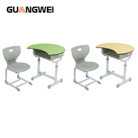 Ensemble de mobilier scolaire GUANGWEI moderne, écologique et durable en plastique, avec table et chaises réglables en hauteur pour étudiants